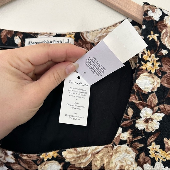 ABERCROMBIE & FITCH Brown and Cream Floral Mini Dress - Picture 5 of 9